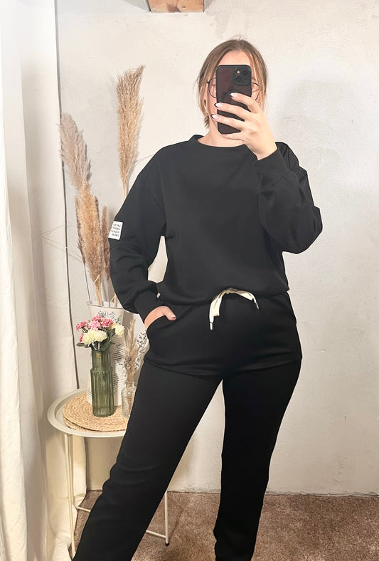 Jogger Zweiteiler in Schwarz