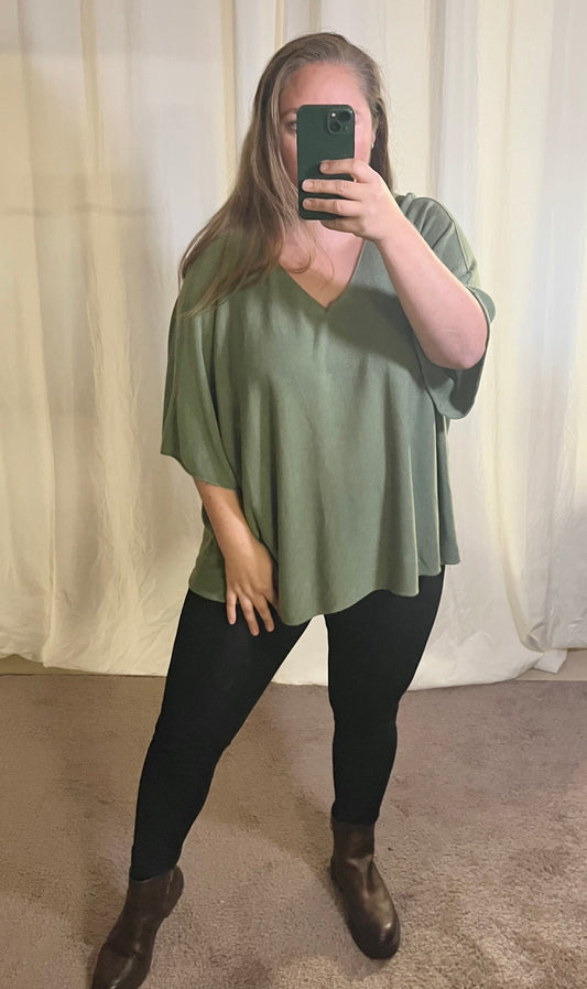 Oversize Feinstrickpullover in Khaki