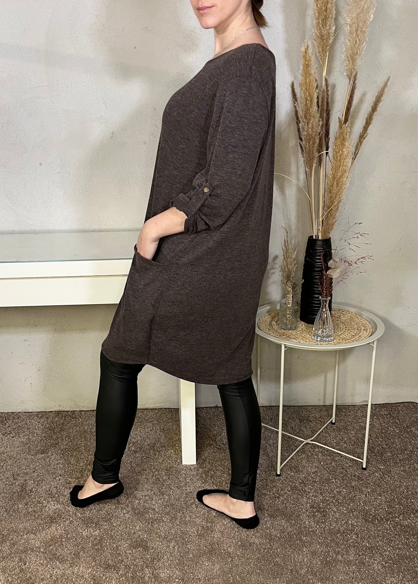 Pulloverkleid in Braun