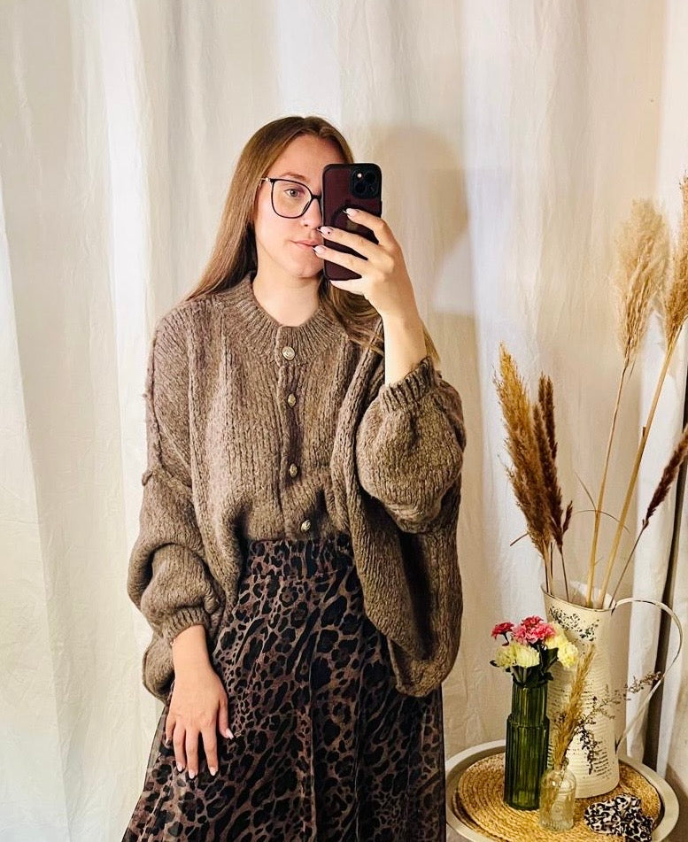 Oversize Strickjacke in Taupe