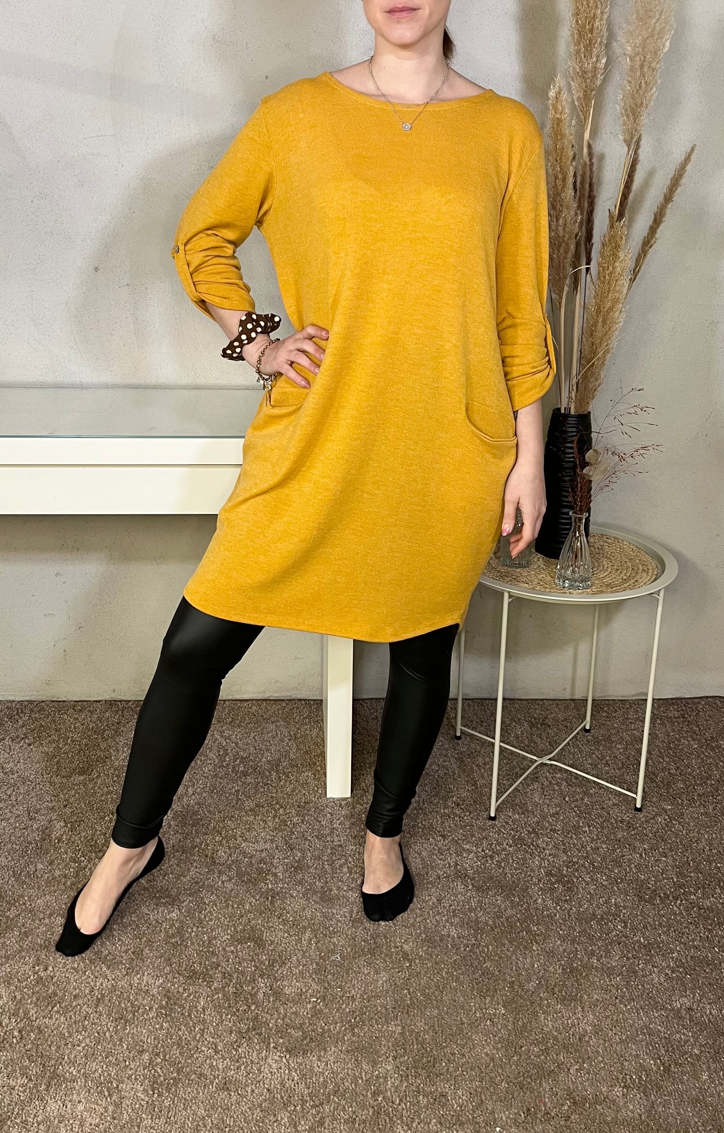 Pulloverkleid in Senfgelb