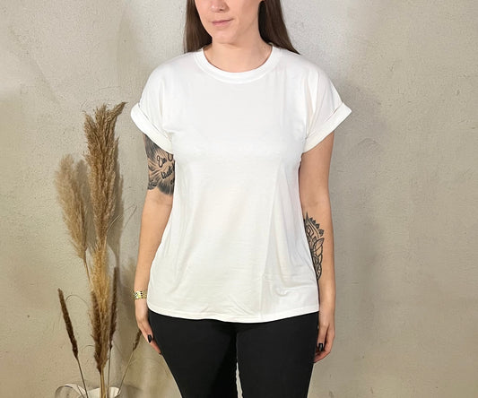 Basic Shirt in Weiß