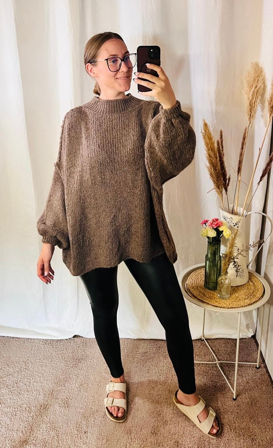 Oversize Wollpullover in Taupe