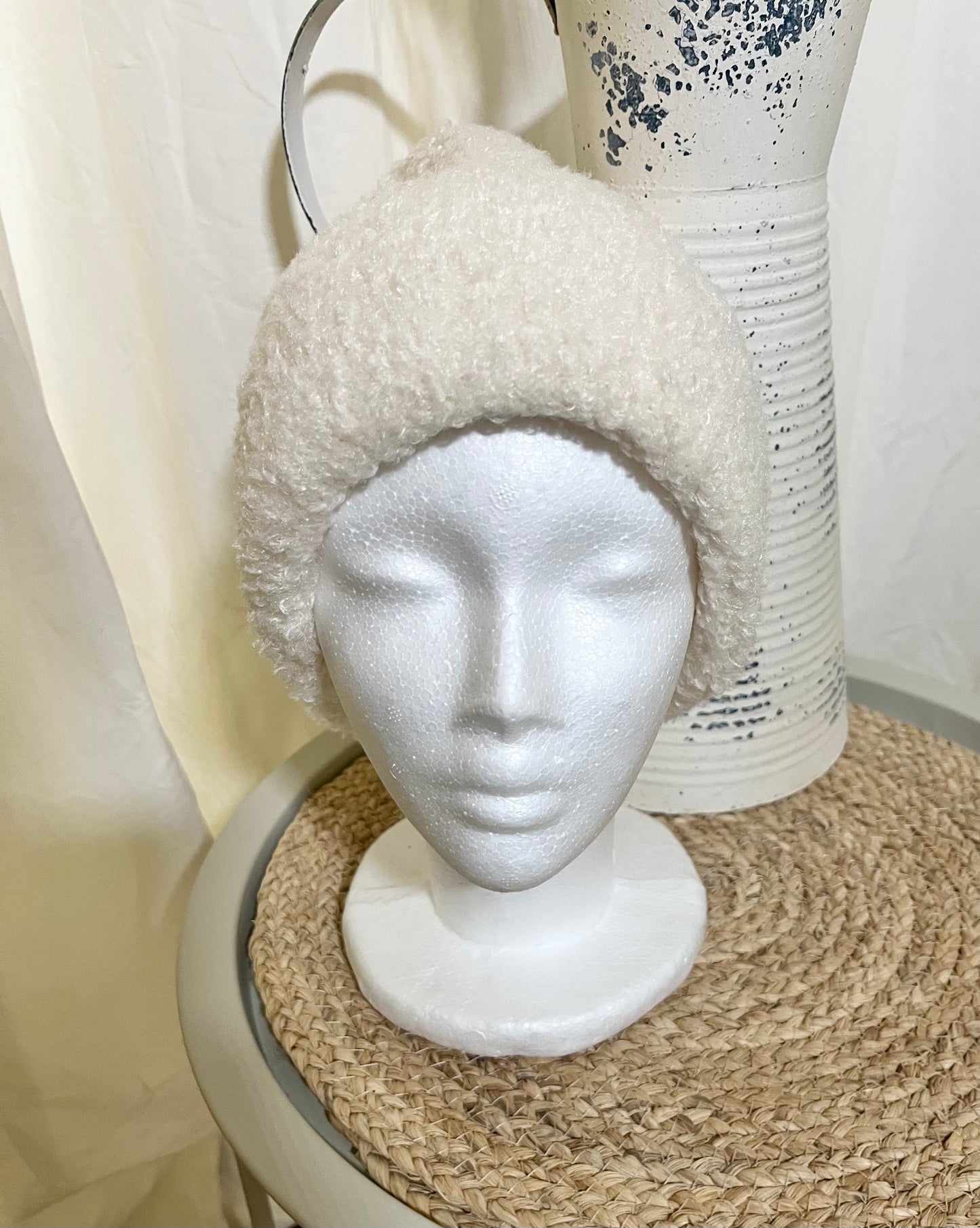 Weiche Boucle Mütze (verschiedene Farben)