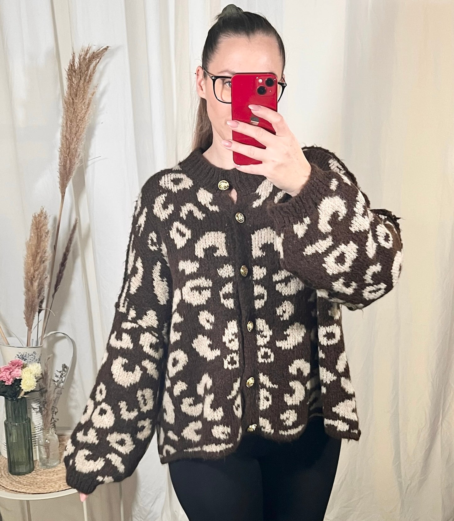 Strickjacke Leo in Braun