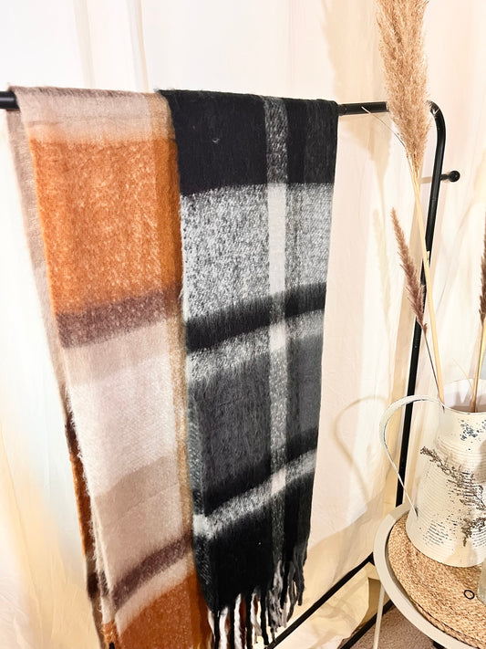 Kuscheliger Schal in Beige