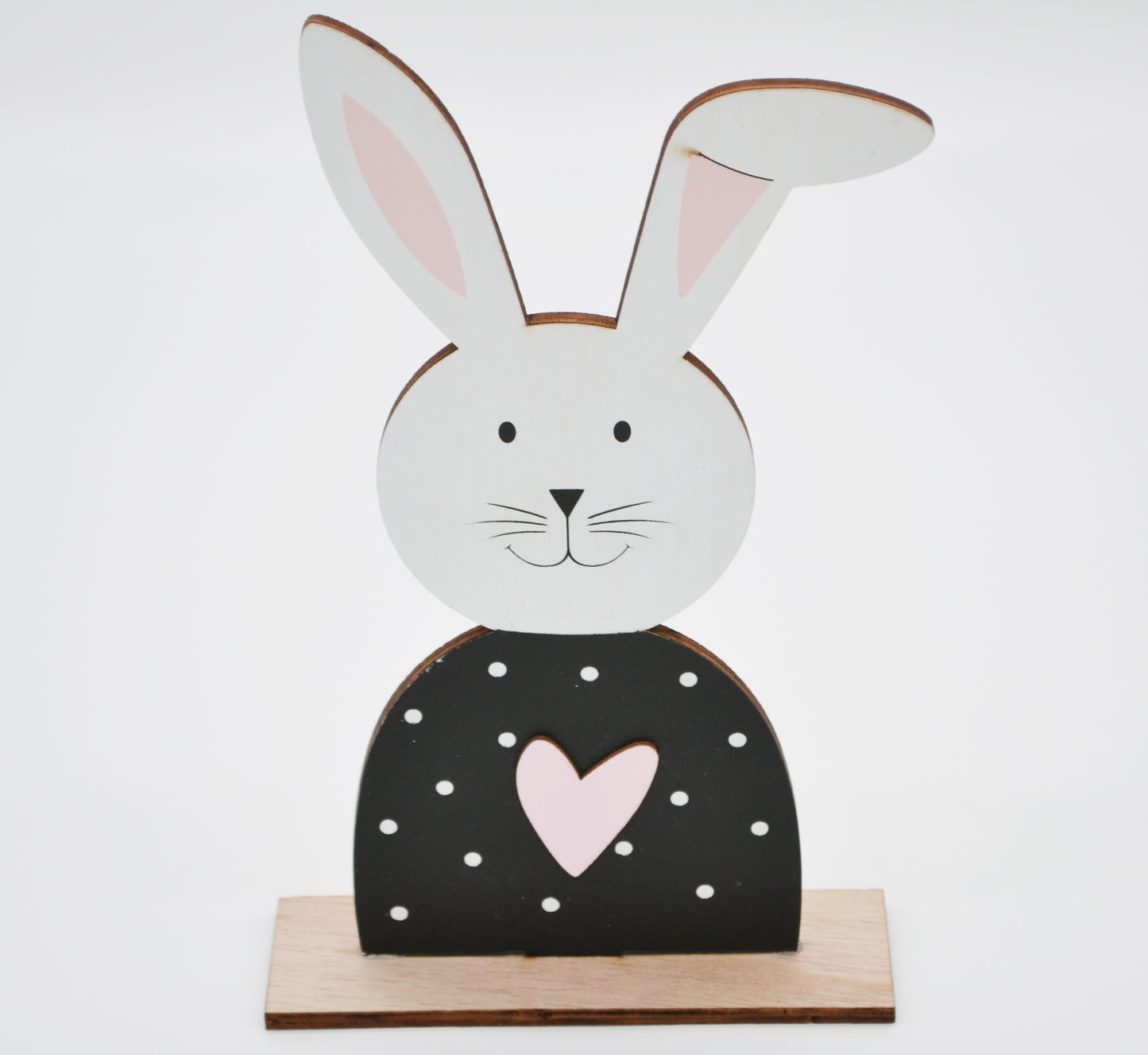 Hase aus Holz mit punkte