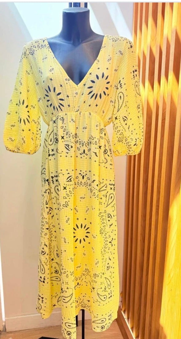 Curvy Sommerkleid aus Musselin