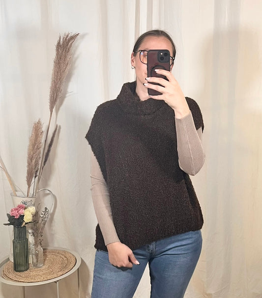 Boucle Pullunder in verschiedenen Farben