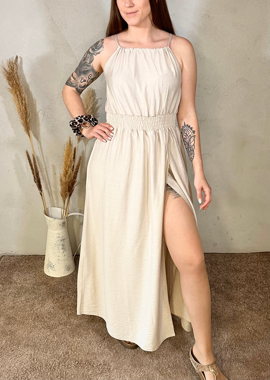 Langes Sommerkleid in Beige