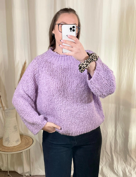 Boucle Pullover (verschiedene Farben)