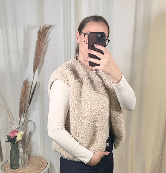 Teddy Weste in Beige