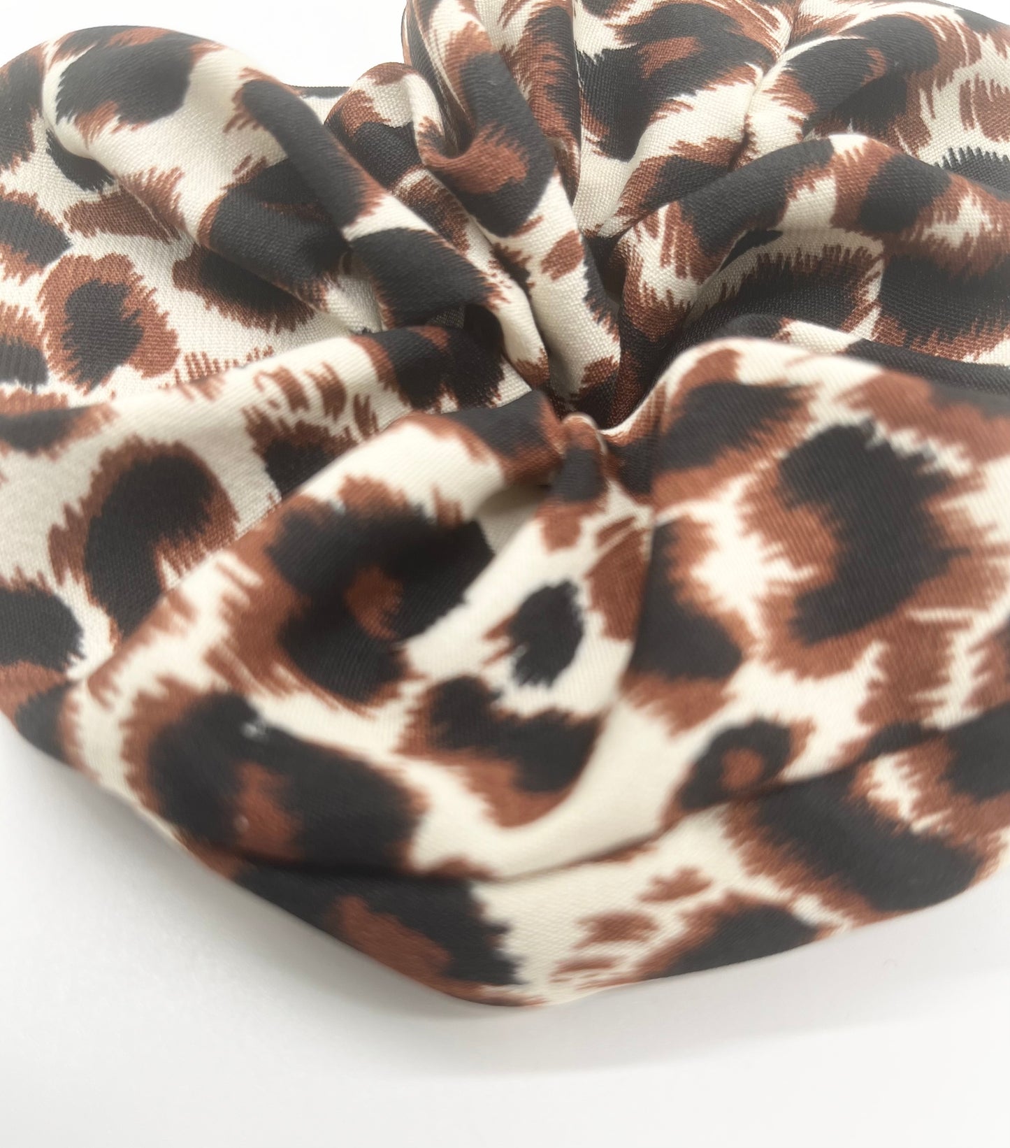 Scrunchie Leo *Braun*