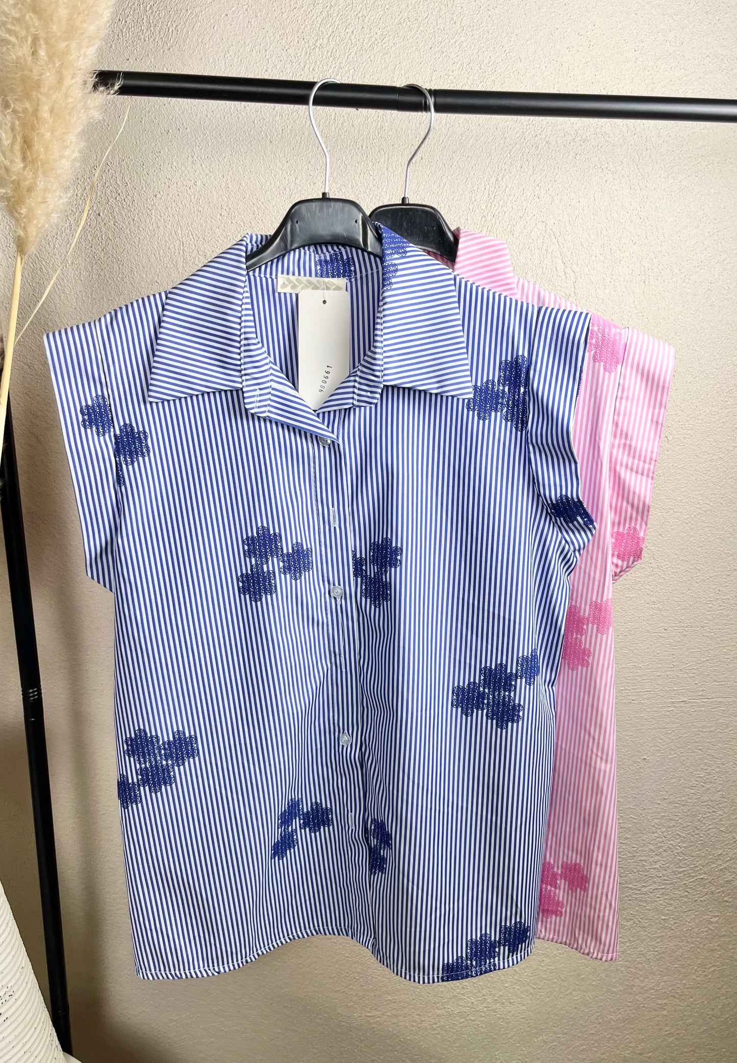 Bluse mit Streifen (verschiedene Farben)