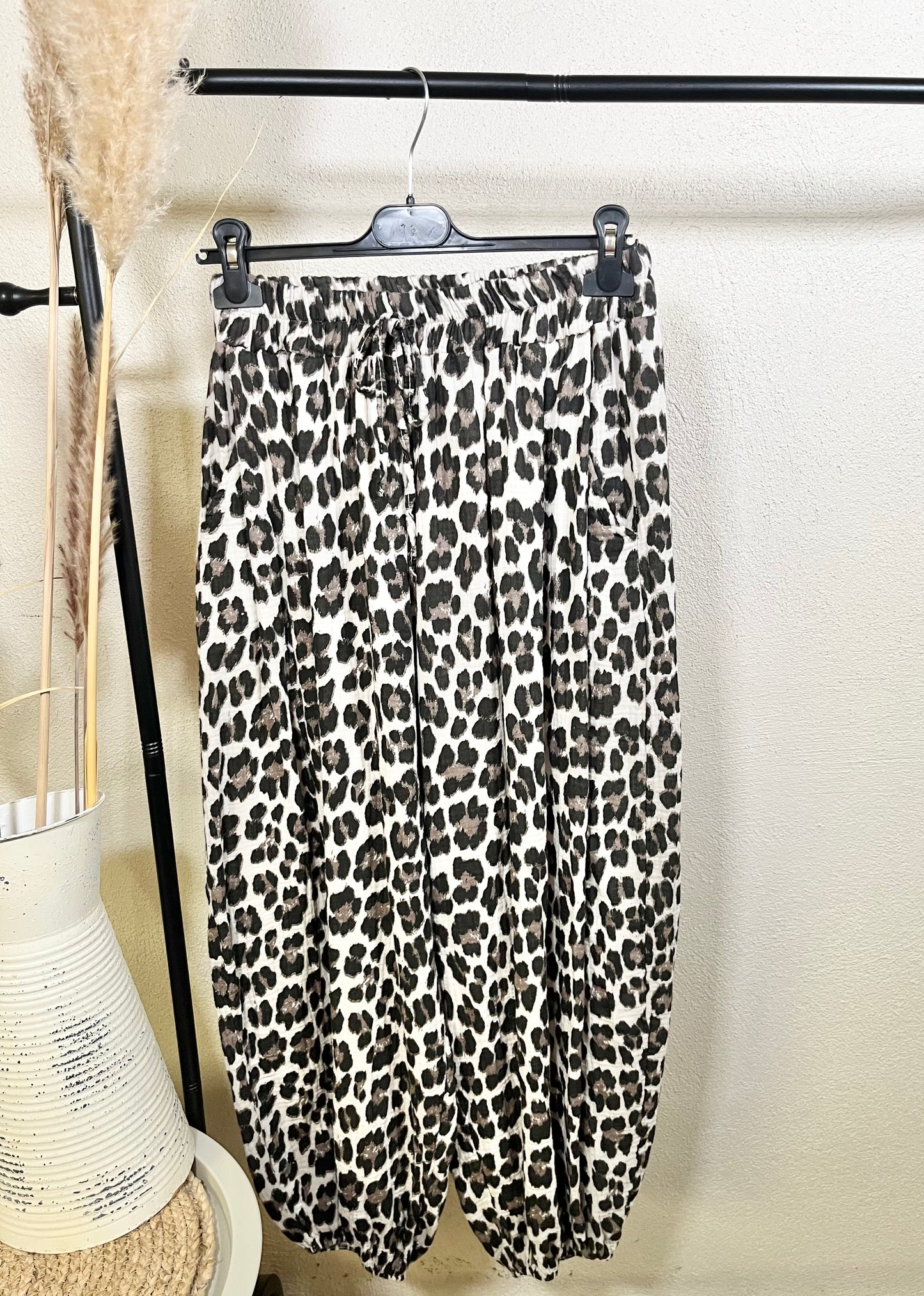 Musselin Hose Leo