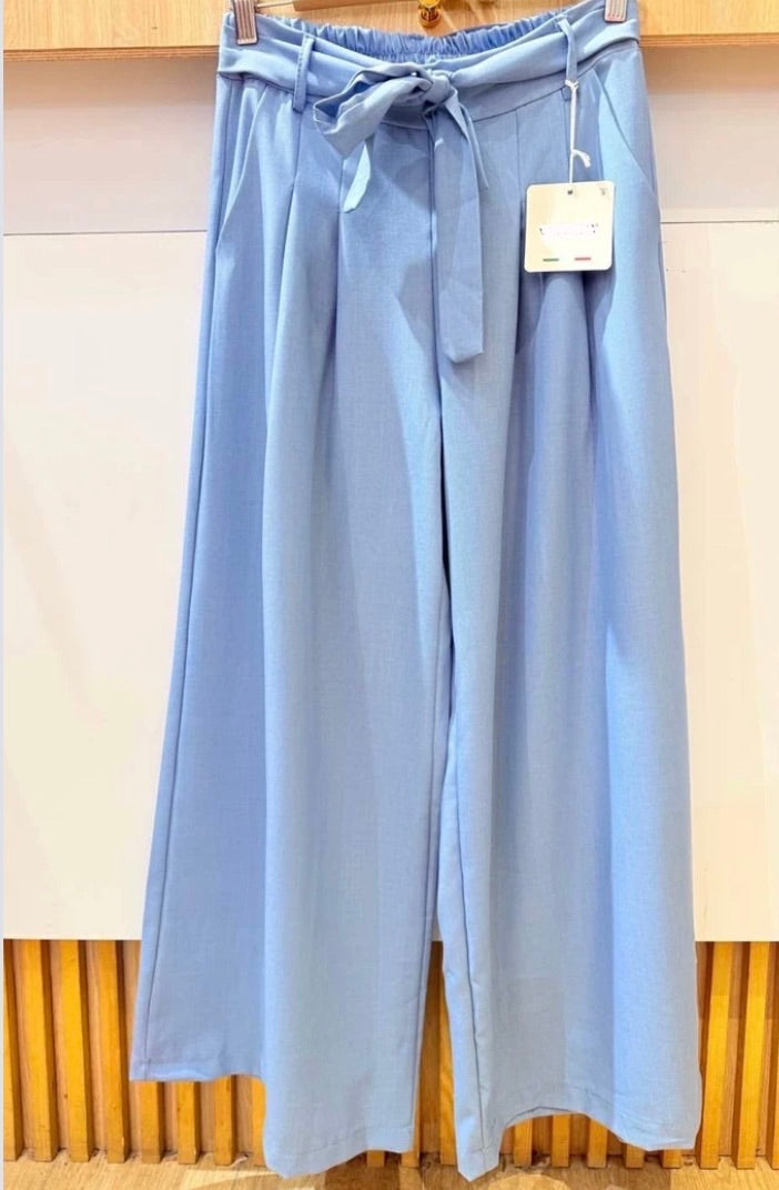 Weite Hose (verschiedene Farben)