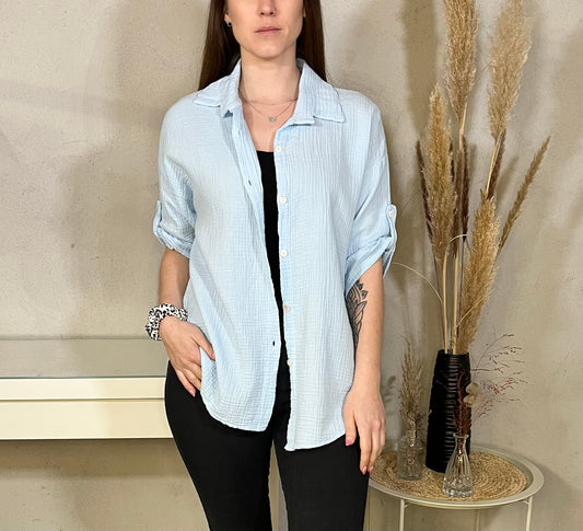 Kurze Oversize Musselin Bluse mit 3/4 Arm in Blau