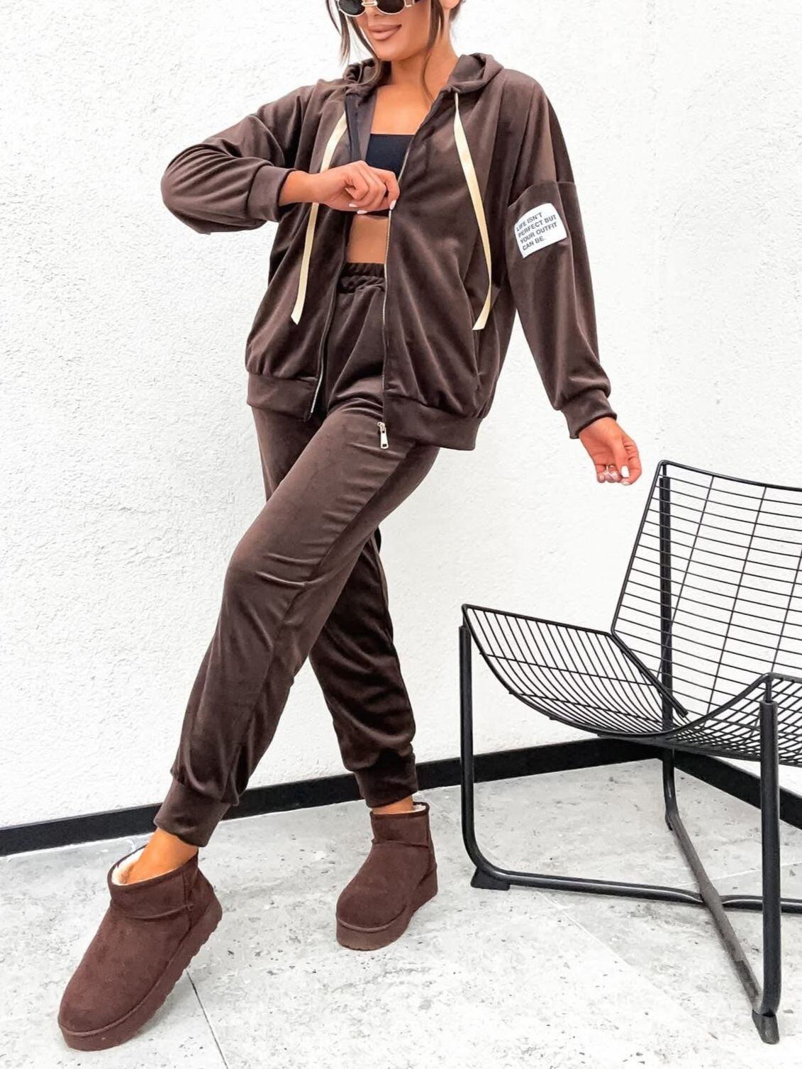 Jogger Zweiteiler aus Samt  (verschiedene Farben)