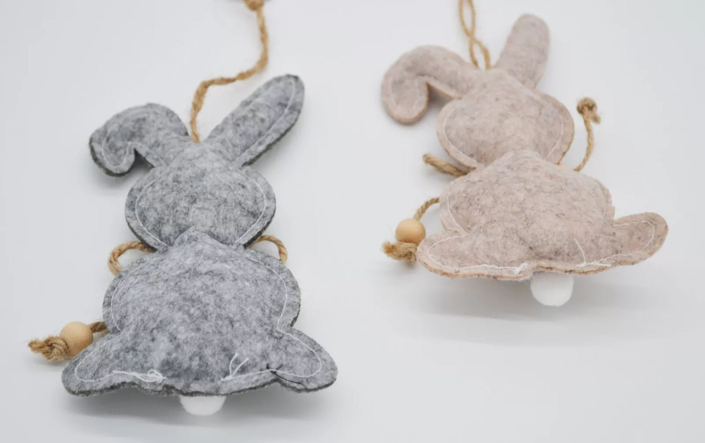 Hanging rabbit made of felt beige, grey