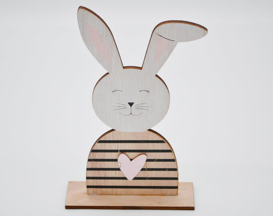 Lapin en bois à rayures